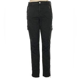 Blank NYC Women's Cargo pants. Black Size 28 zip ankle mid rise with stretch